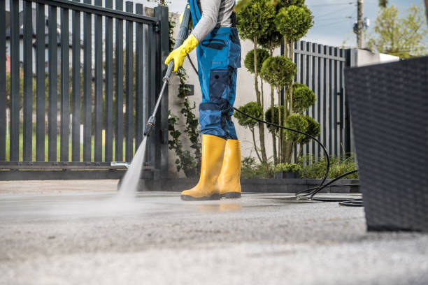 Best Pool Deck Cleaning in China Spring, TX
